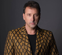 Strah me da te volim